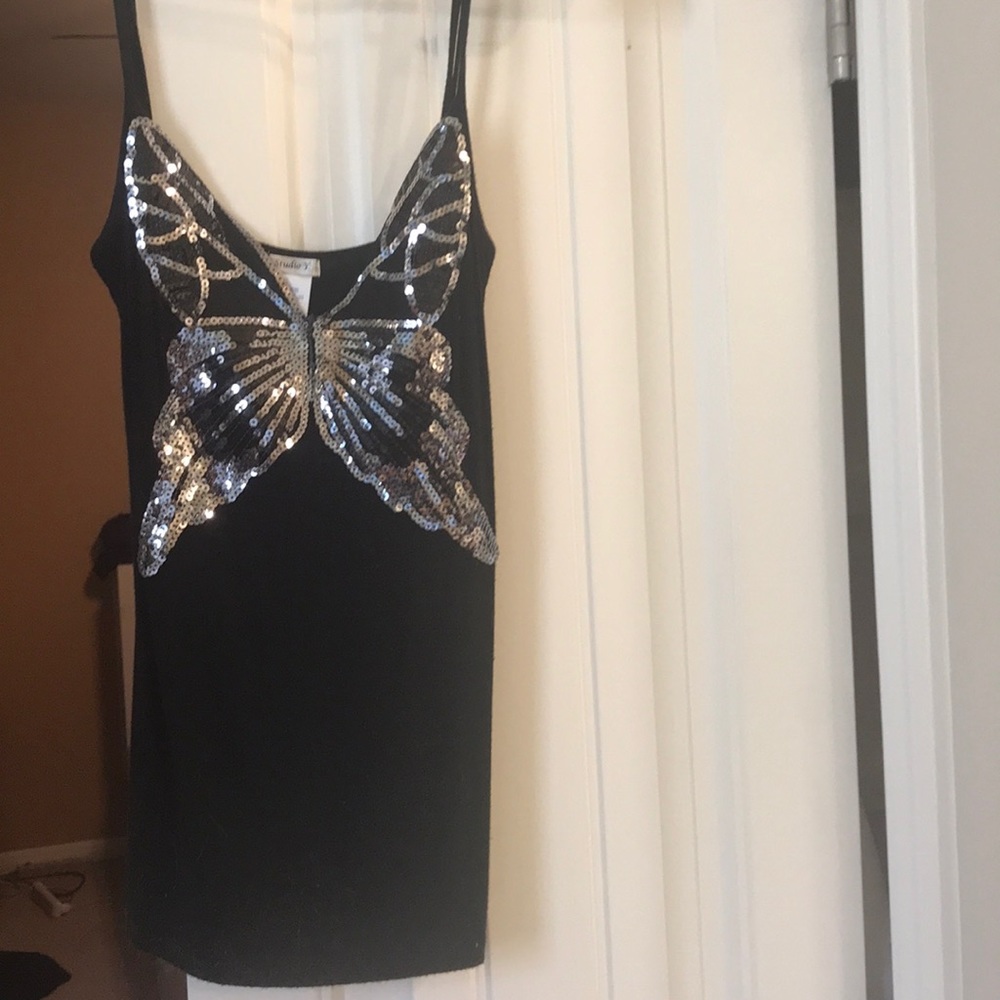 Gorgeous, flattering unique butterfly tank top.